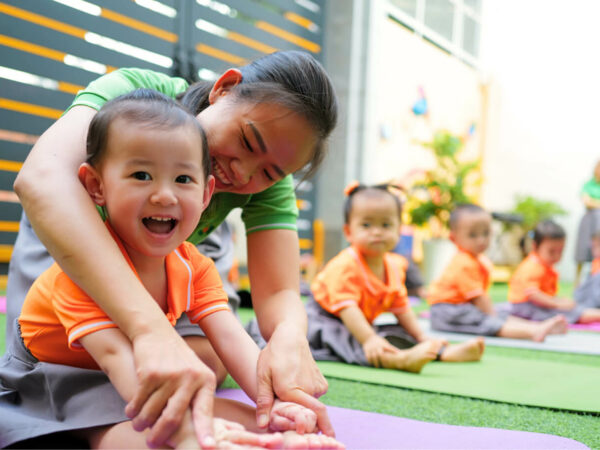 tre-em-hoc-thien-tại-wisdomland